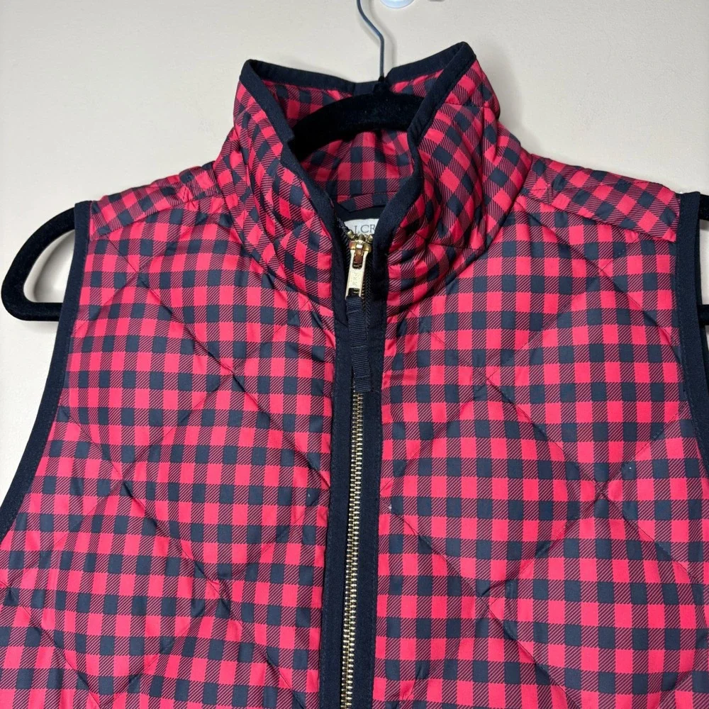 J.Crew Womens Red Navy Buffalo Check Quilted Down Excursion Vest Small 02533